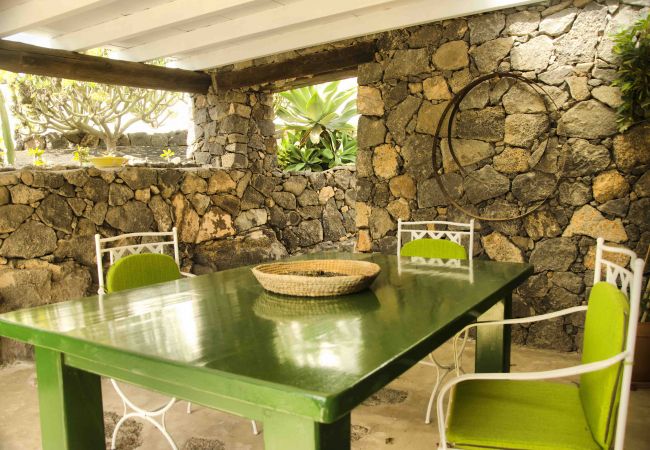 House in Macher - Casa de Los Olivos House in Macher - Casa de Los Olivos