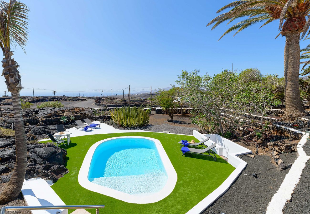 Apartment in Macher - Estudio Tegoyo Apartment in Macher - Estudio Tegoyo