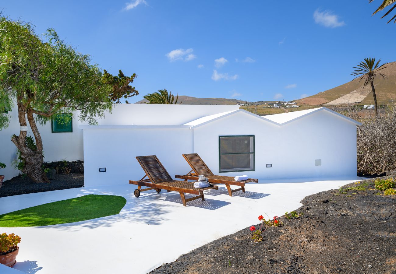 Apartment in Macher - Estudio Tegoyo Apartment in Macher - Estudio Tegoyo