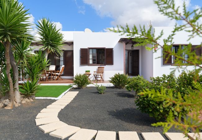 House in Arrecife - Pamipa, relax y confort en Playa La Concha House in Arrecife - Pamipa, relax y confort en Playa La Concha