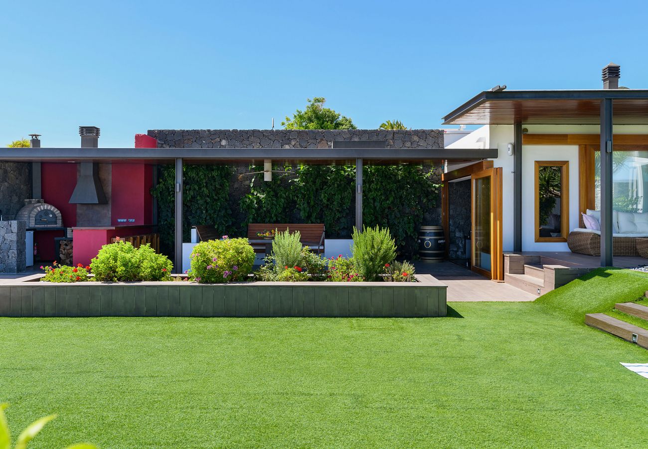 Villa in Playa Blanca - Luxury & Harmony House Villa in Playa Blanca - Luxury & Harmony House