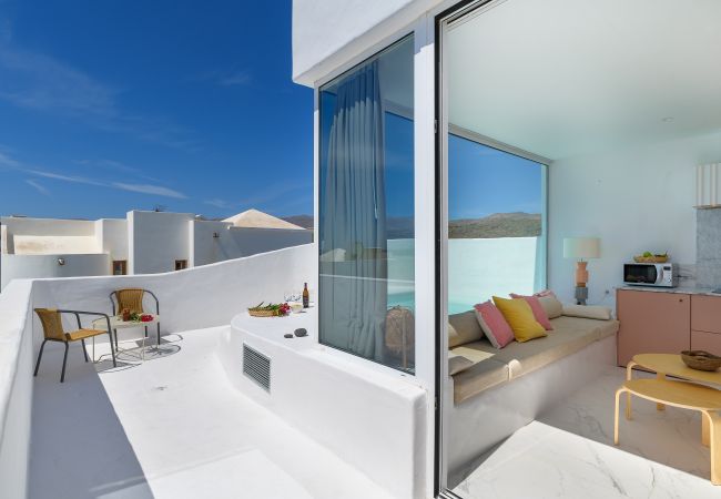 Apartment in Punta Mujeres - AQUABLANCA Suite Pool Deluxe en Punta Mujeres Apartment in Punta Mujeres - AQUABLANCA Suite Pool Deluxe en Punta Mujeres