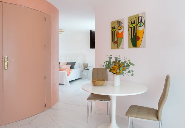 Apartment in Punta Mujeres - AQUABLANCA Suite Pool Deluxe en Punta Mujeres Apartment in Punta Mujeres - AQUABLANCA Suite Pool Deluxe en Punta Mujeres