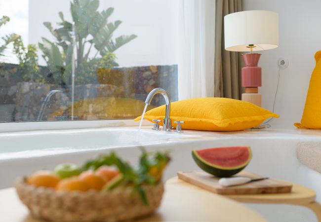 Apartment in Punta Mujeres - AQUABLANCA Suite Love Deluxe en Punta Mujeres Apartment in Punta Mujeres - AQUABLANCA Suite Love Deluxe en Punta Mujeres