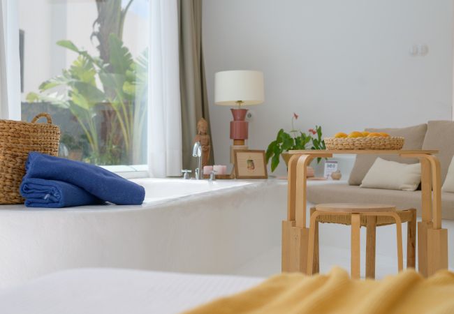 Apartment in Punta Mujeres - AQUABLANCA Suite Love Deluxe en Punta Mujeres Apartment in Punta Mujeres - AQUABLANCA Suite Love Deluxe en Punta Mujeres