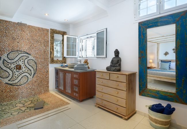 Apartment in Punta Mujeres - Ocean Pebbles,  The Sound of the Sea Apartment in Punta Mujeres - Ocean Pebbles,  The Sound of the Sea
