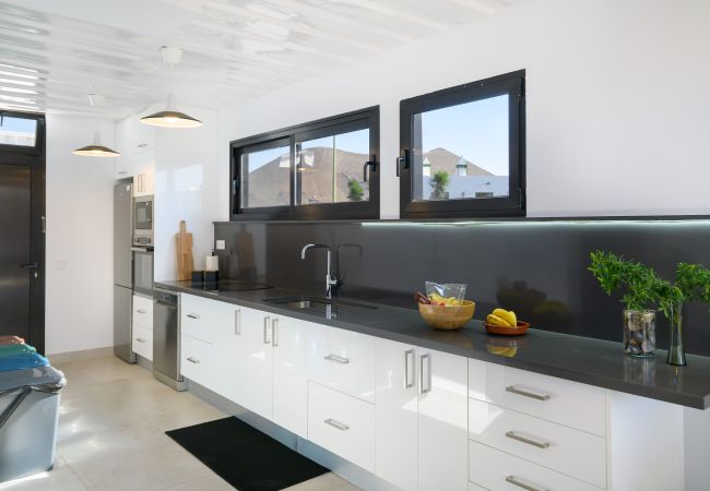 Villa in La Vegueta - Villa Cubo, Lava y Volcán Villa in La Vegueta - Villa Cubo, Lava y Volcán