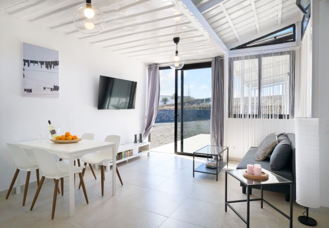 Villa in La Vegueta - Villa Cubo, Lava y Volcán Villa in La Vegueta - Villa Cubo, Lava y Volcán